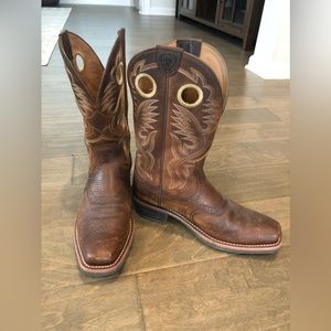 Ariat Heritage Roughstock Western Boot